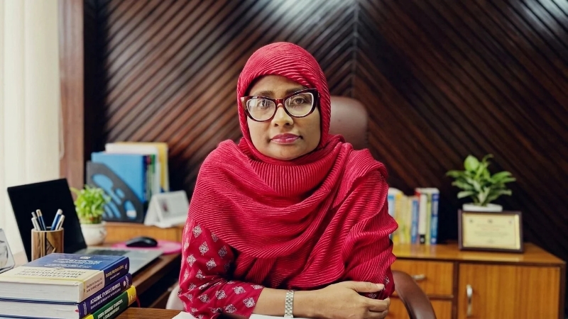 ব্যাংক, বীমা ও ব্যাংকাসুরেন্স: সঞ্চয় থেকে সুরক্ষার গল্প